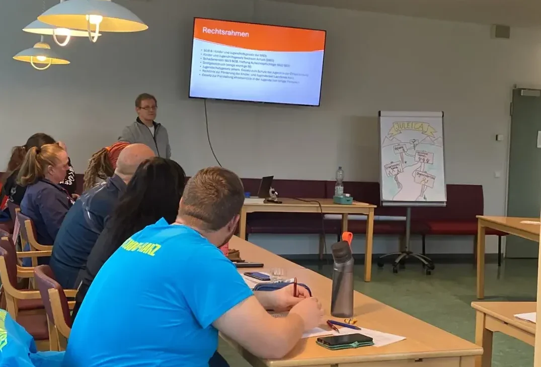 f331d525 b430 46bc 8079 3bdf22c31fc8